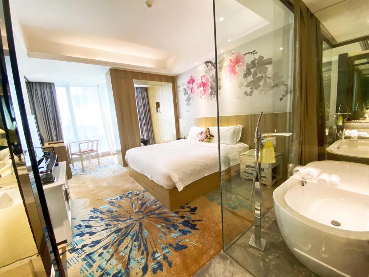Paco Hotel Tаojin Metro Guangzhou - Free Shuttle Bus For Centen Fair エクステリア 写真