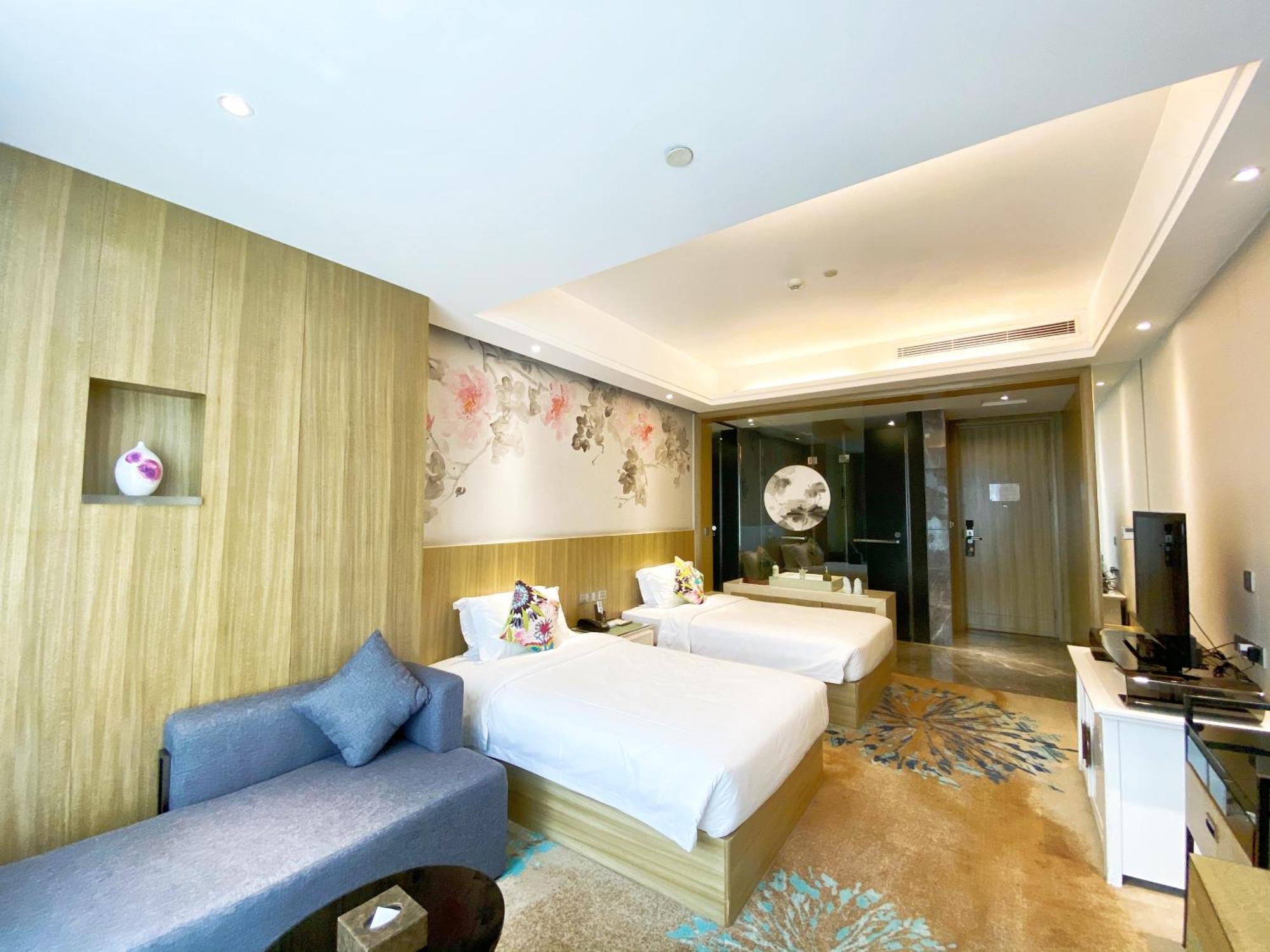 Paco Hotel Tаojin Metro Guangzhou - Free Shuttle Bus For Centen Fair エクステリア 写真