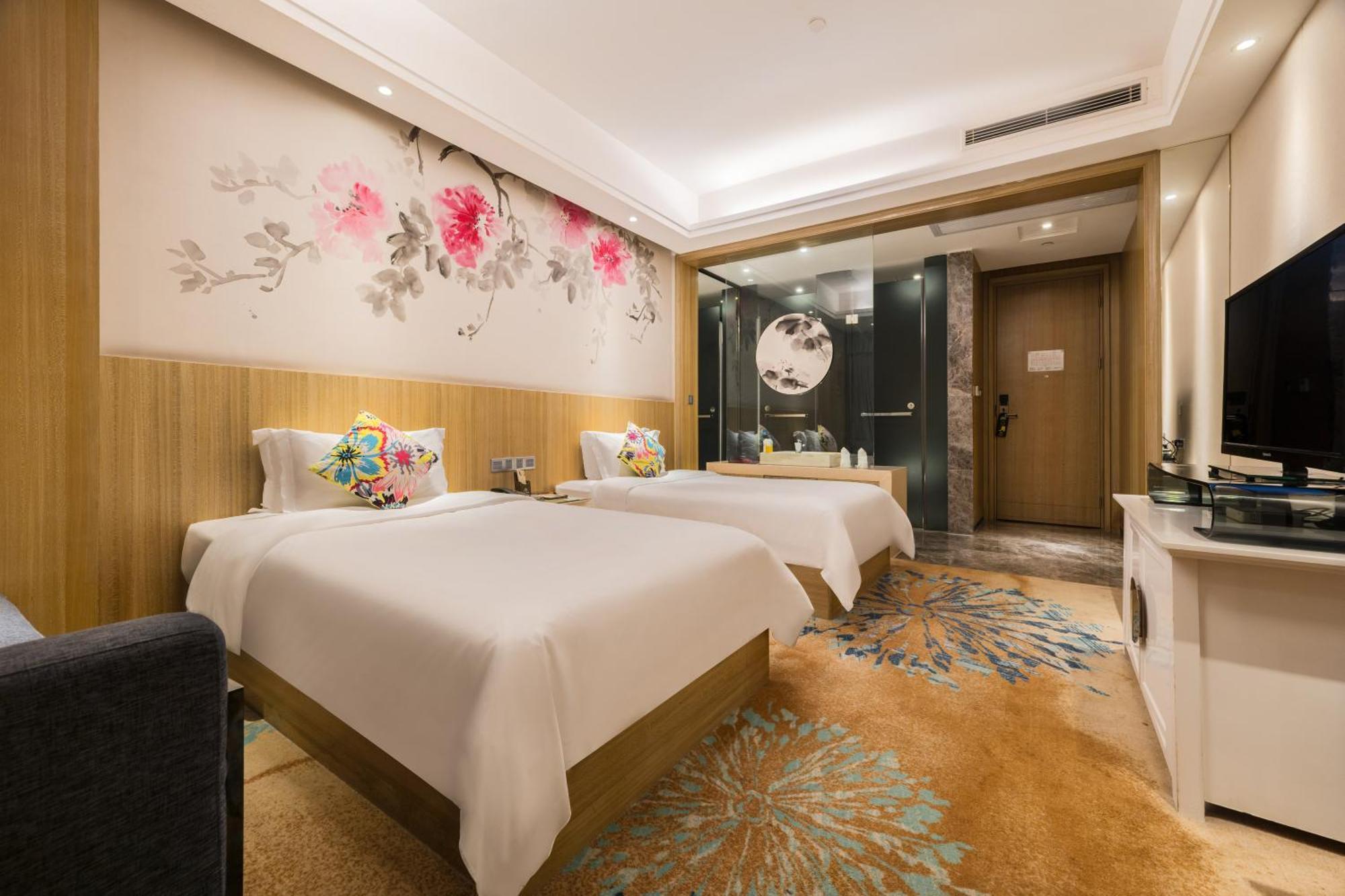 Paco Hotel Tаojin Metro Guangzhou - Free Shuttle Bus For Centen Fair エクステリア 写真