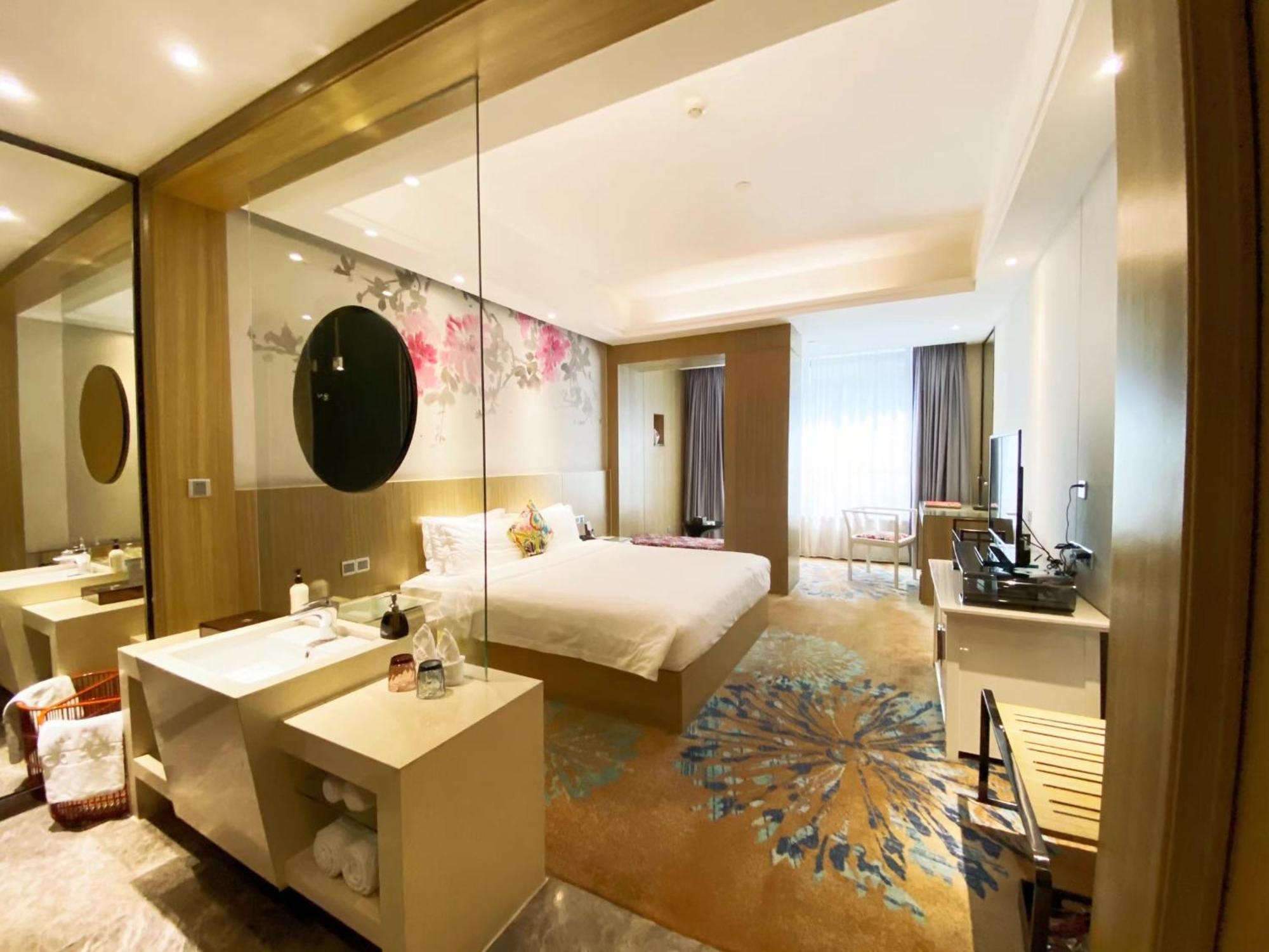 Paco Hotel Tаojin Metro Guangzhou - Free Shuttle Bus For Centen Fair エクステリア 写真