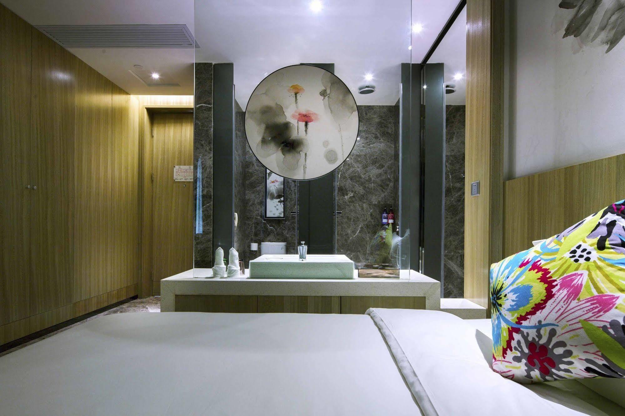 Paco Hotel Tаojin Metro Guangzhou - Free Shuttle Bus For Centen Fair エクステリア 写真